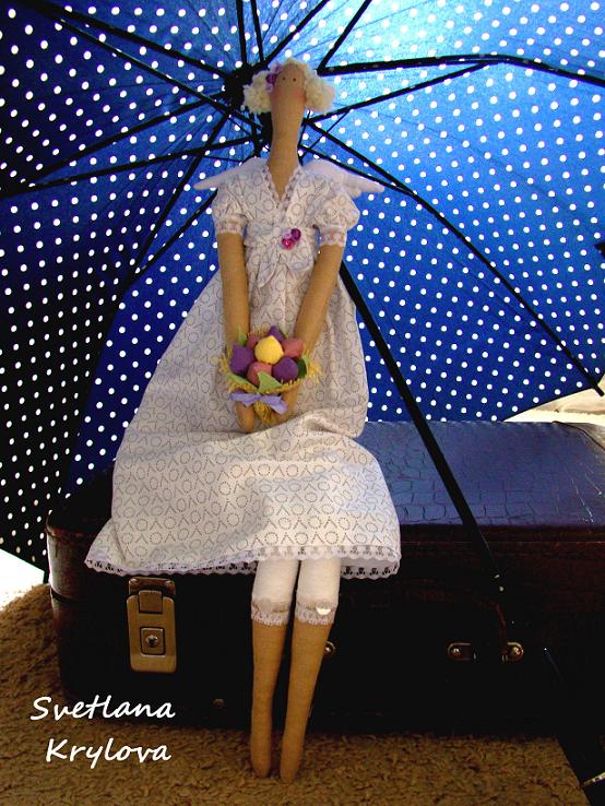 кукла Тильда с зонтиком
