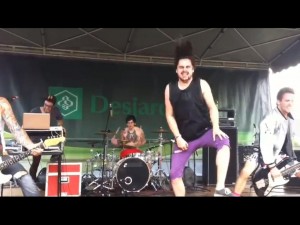 Skip the Foreplay - Hangover [Live at the D-Tox Rockfest in Montebello]