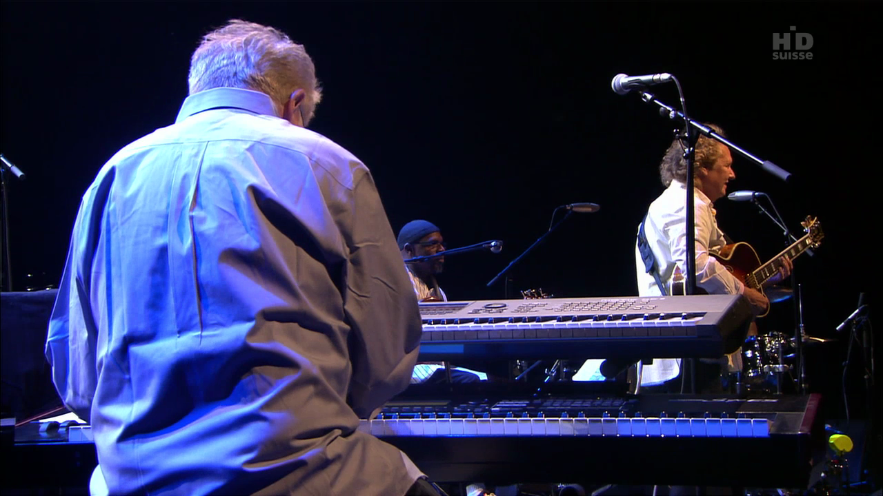 2011 Lee Ritenour & Dave Grusin - Montreux Jazz Festival [HDTV 720p] 7